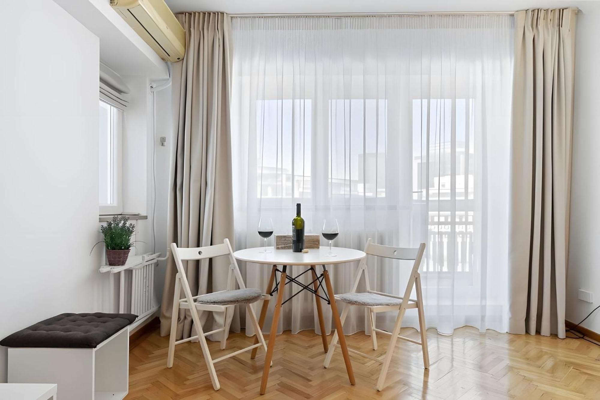 Unirii Green Apartment Bukares Bagian luar foto
